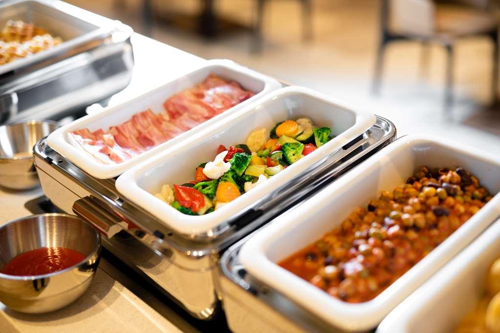 Hilton Garden Inn Kyoto Shijo Karasuma Nhà hàng bức ảnh